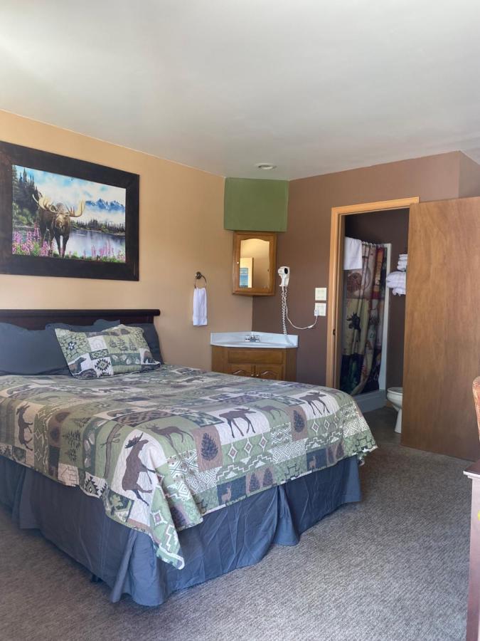 Moosehead Lodge Rangely Εξωτερικό φωτογραφία