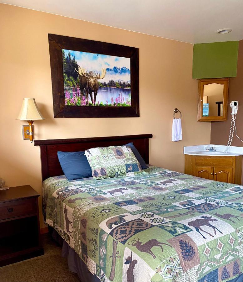 Moosehead Lodge Rangely Εξωτερικό φωτογραφία