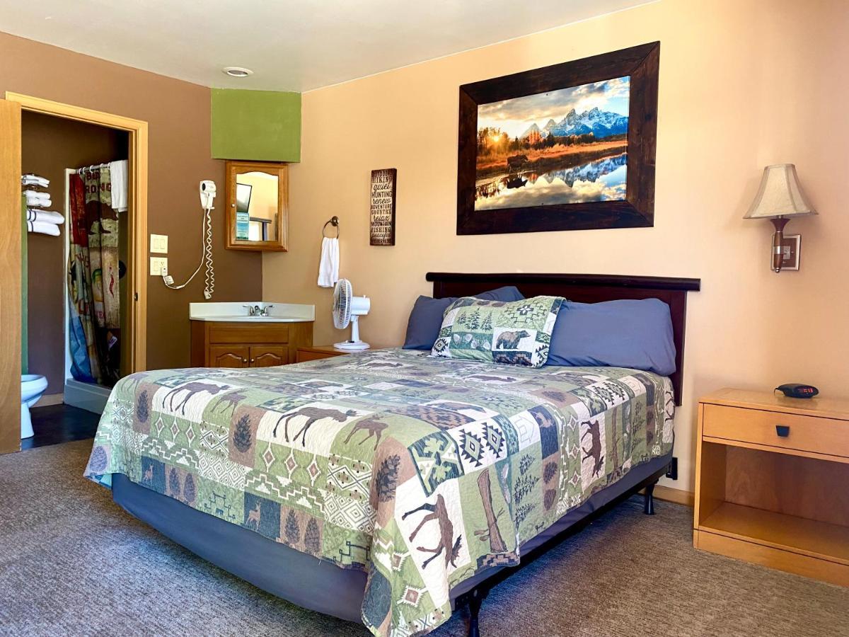 Moosehead Lodge Rangely Εξωτερικό φωτογραφία